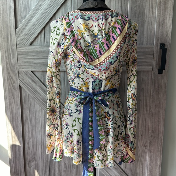 Stunning 100% silk Nicole Miller studio hooded blouse/cover up excellent vintage - Picture 6 of 10